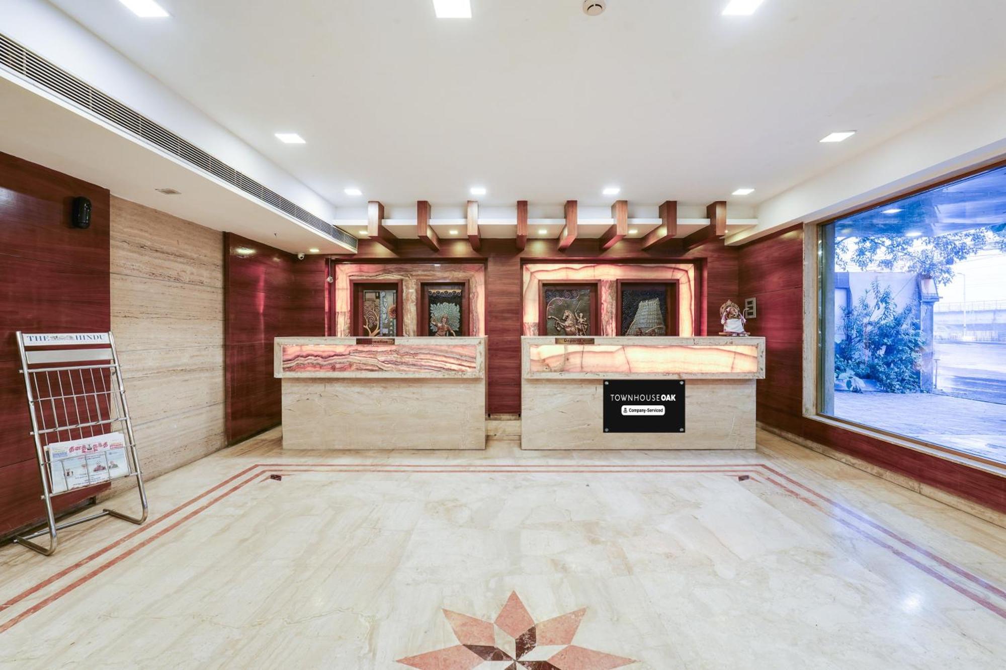 Super Townhouse Oak Alandur Near Chennai Airport Formerly Vijay Park 外观 照片