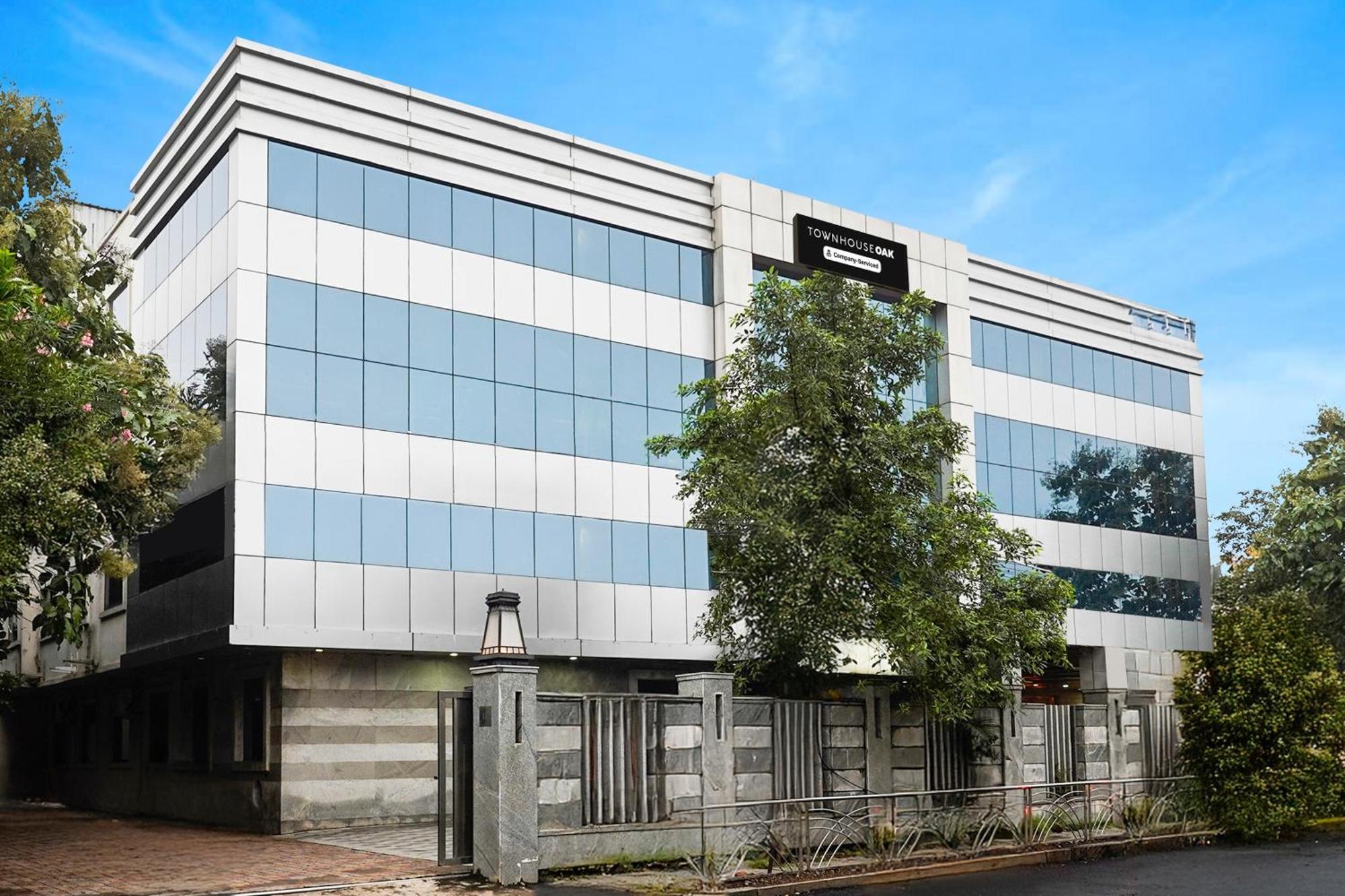 Super Townhouse Oak Alandur Near Chennai Airport Formerly Vijay Park 外观 照片